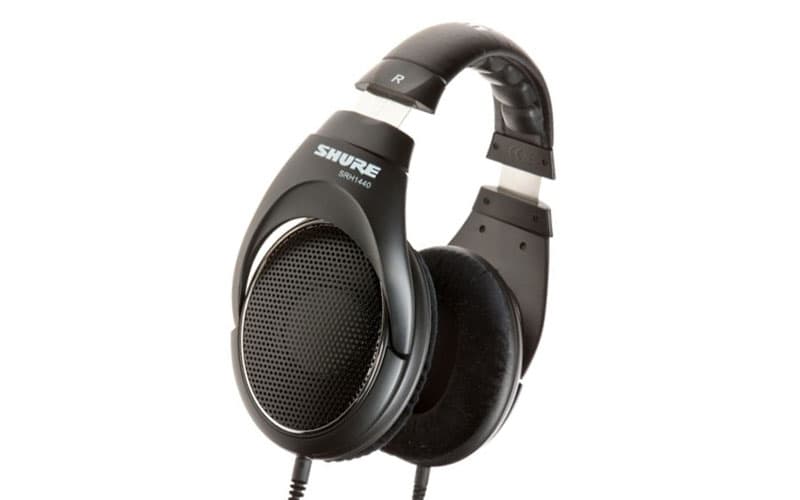 https://blog-dev.landr.com/wp-content/uploads/2019/04/25_Best_Headphones_SHURE_SRH1440.jpg