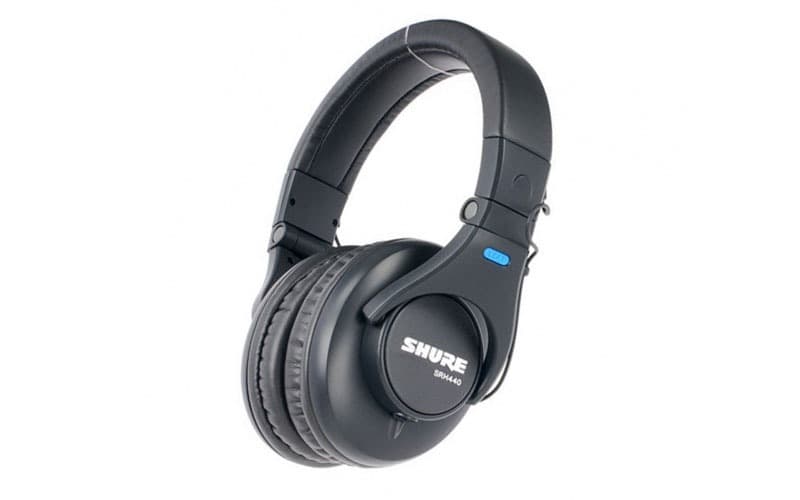 https://blog-dev.landr.com/wp-content/uploads/2019/04/25_Best_Headphones_SHURE_SRH440.jpg